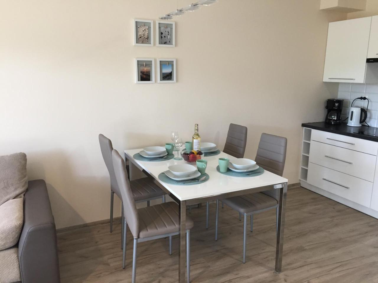 Apartament Malinowy Pogorzelica بوغورزيلكا المظهر الخارجي الصورة